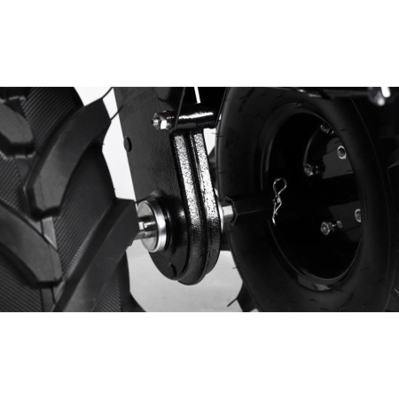 �������� CHAMPION BC8738