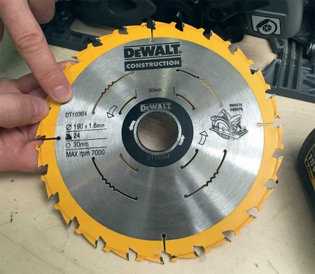    DEWALT FLEXVOLT DCS576N-XJ