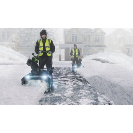 Аккумуляторный снегоуборщик GREENWORKS 82SN22 (82V, 56см, бесщеточный, без АКБ/ЗУ) 2603307, 2603307 Аккумуляторный снегоуборщик GREENWORKS 82SN22 (82V, 56см, бесщеточный, без АКБ/ЗУ) 2603307