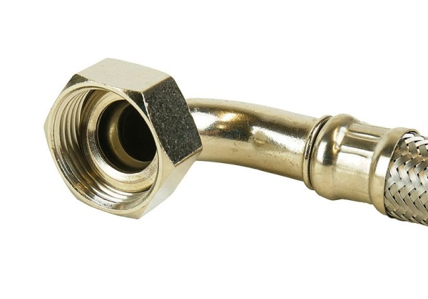 Шланг соединительный STURM WP97JSH-2-1/2 для насосных станций ?1/2", WP97JSH-2-1/2 Шланг соединительный STURM WP97JSH-2-1/2 для насосных станций ?1/2"