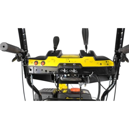 Снегоуборщик бензиновый CHAMPION STT1171E (гусеницы), STT1171E Снегоуборщик бензиновый CHAMPION STT1171E (гусеницы)