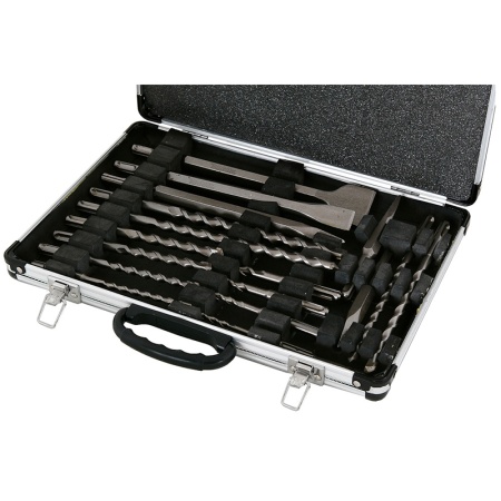 ����� ����� � ����� SDS+ Makita 17��